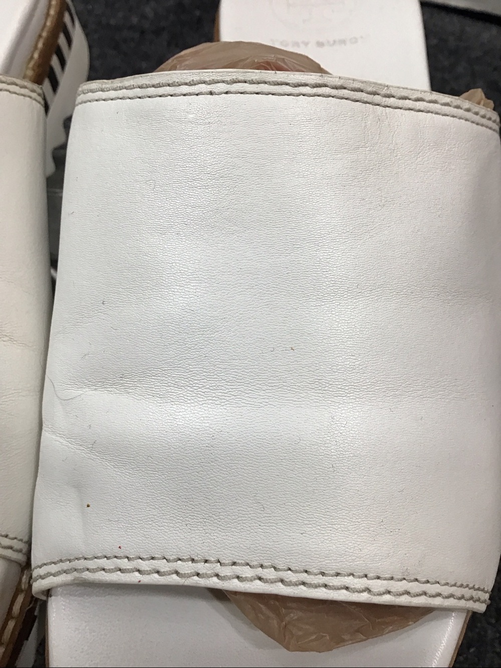 Tory Burch white leather platform slide mules 7 - Picture 3 of 11